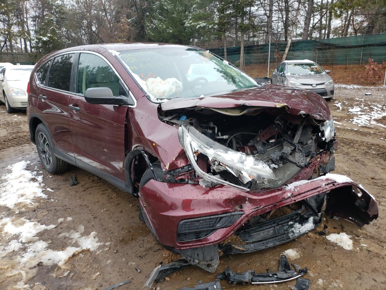 Photo 2 from auction – 2016 HONDA CR-V SE with VIN 2HKRM4H49GH637380