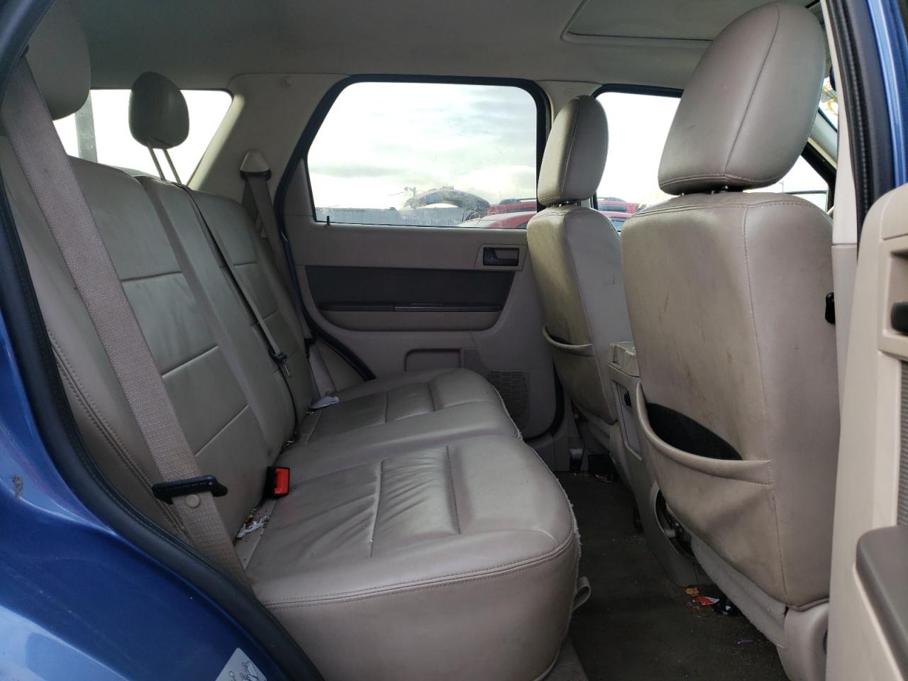 Photo 6 from auction – 2010 FORD ESCAPE XLT with VIN 1FMCU0D72AKD08085