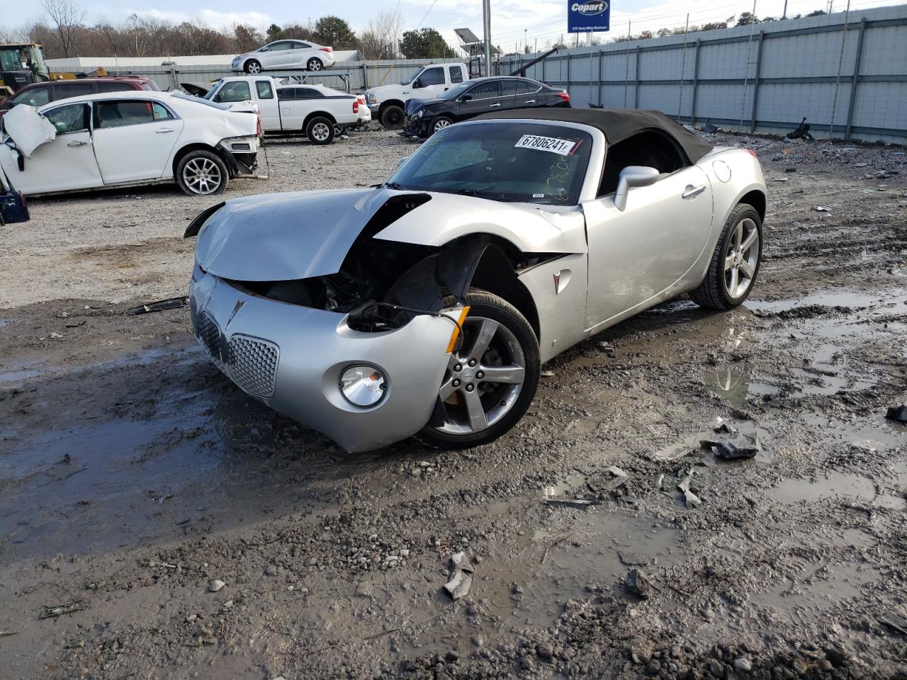 Photo 2 from auction – 2007 PONTIAC SOLSTICE with VIN 1G2MB35B67Y115273