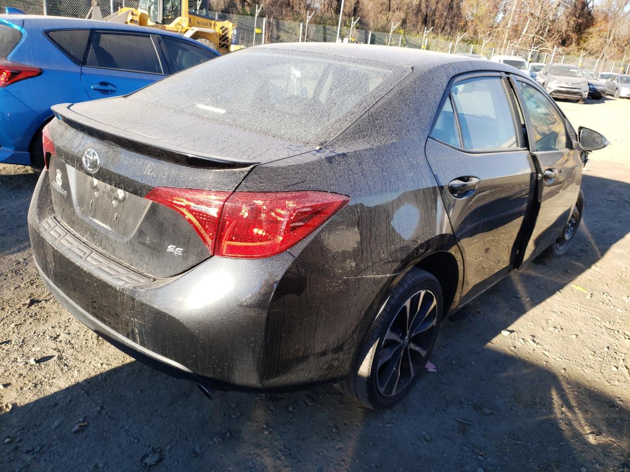 Photo 4 from auction – 2017 TOYOTA COROLLA L with VIN 2T1BURHE4HC948663