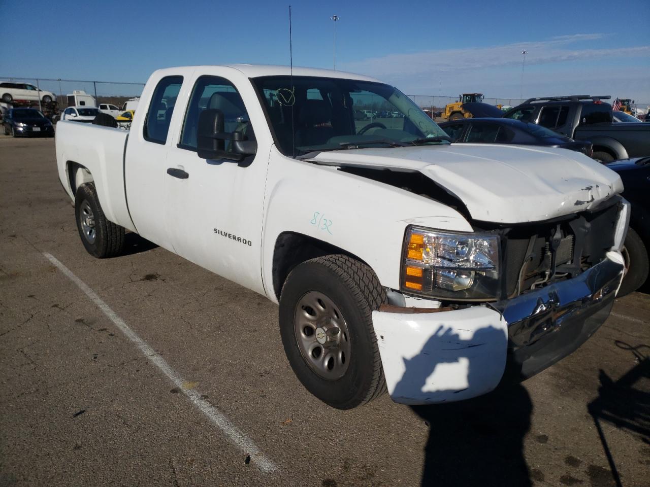 CHEVROLET SILVERADO 2010 with VIN 1GCSCPEA3AZ286983 - Photo from auction
