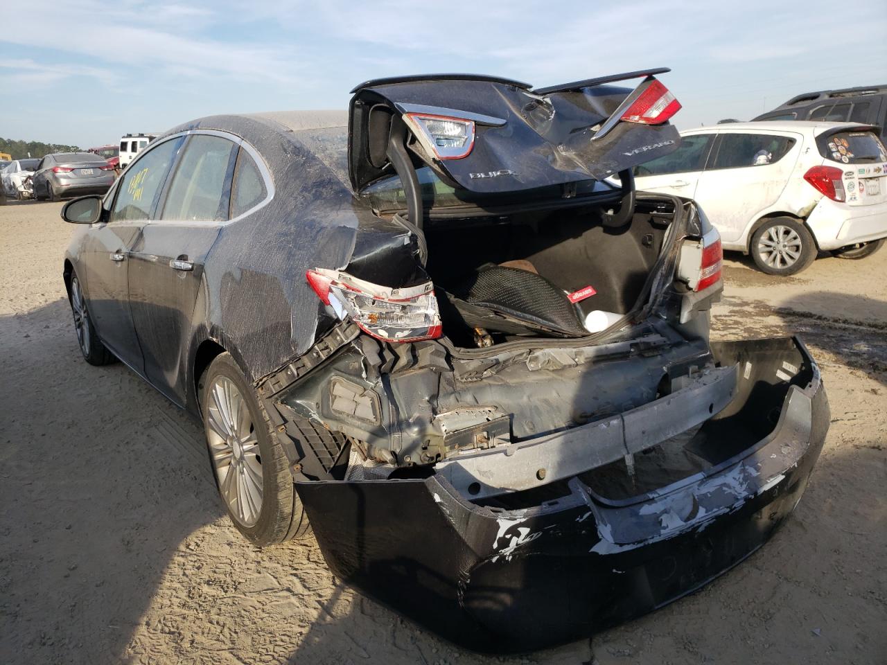 Photo 3 from auction – 2013 BUICK VERANO with VIN 1G4PS5SK9D4119163