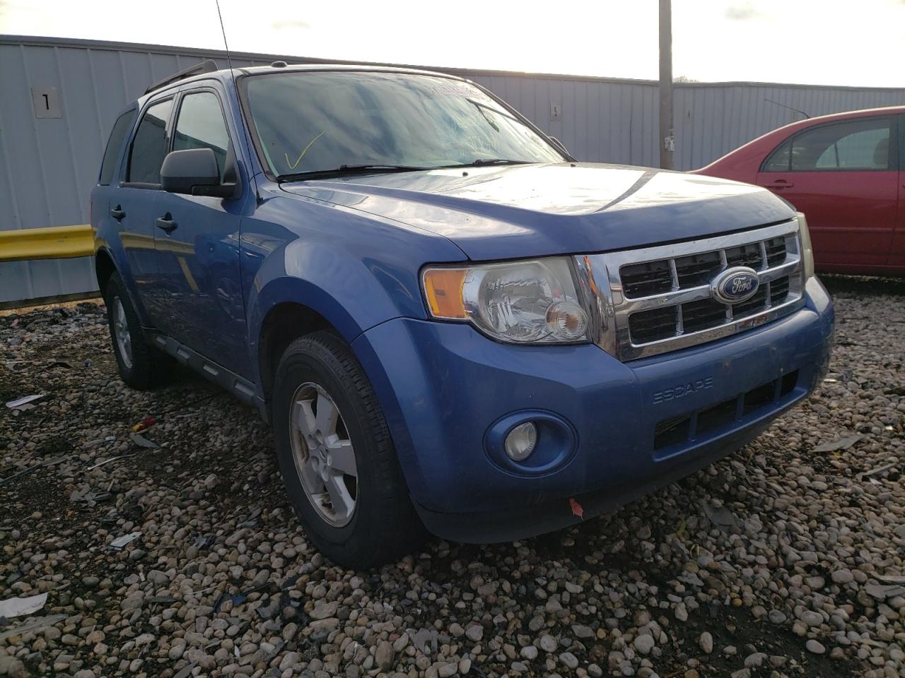 FORD ESCAPE XLT 2010 with VIN 1FMCU0D72AKD08085 - Photo from auction