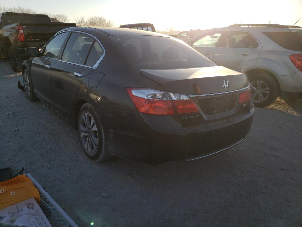 Photo 3 from auction – 2015 HONDA ACCORD LX with VIN 1HGCR2F3XFA092433