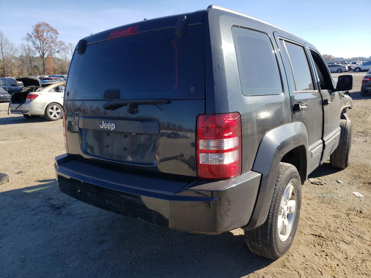 Photo 4 from auction – 2012 JEEP LIBERTY SP with VIN 1C4PJLAK0CW171345