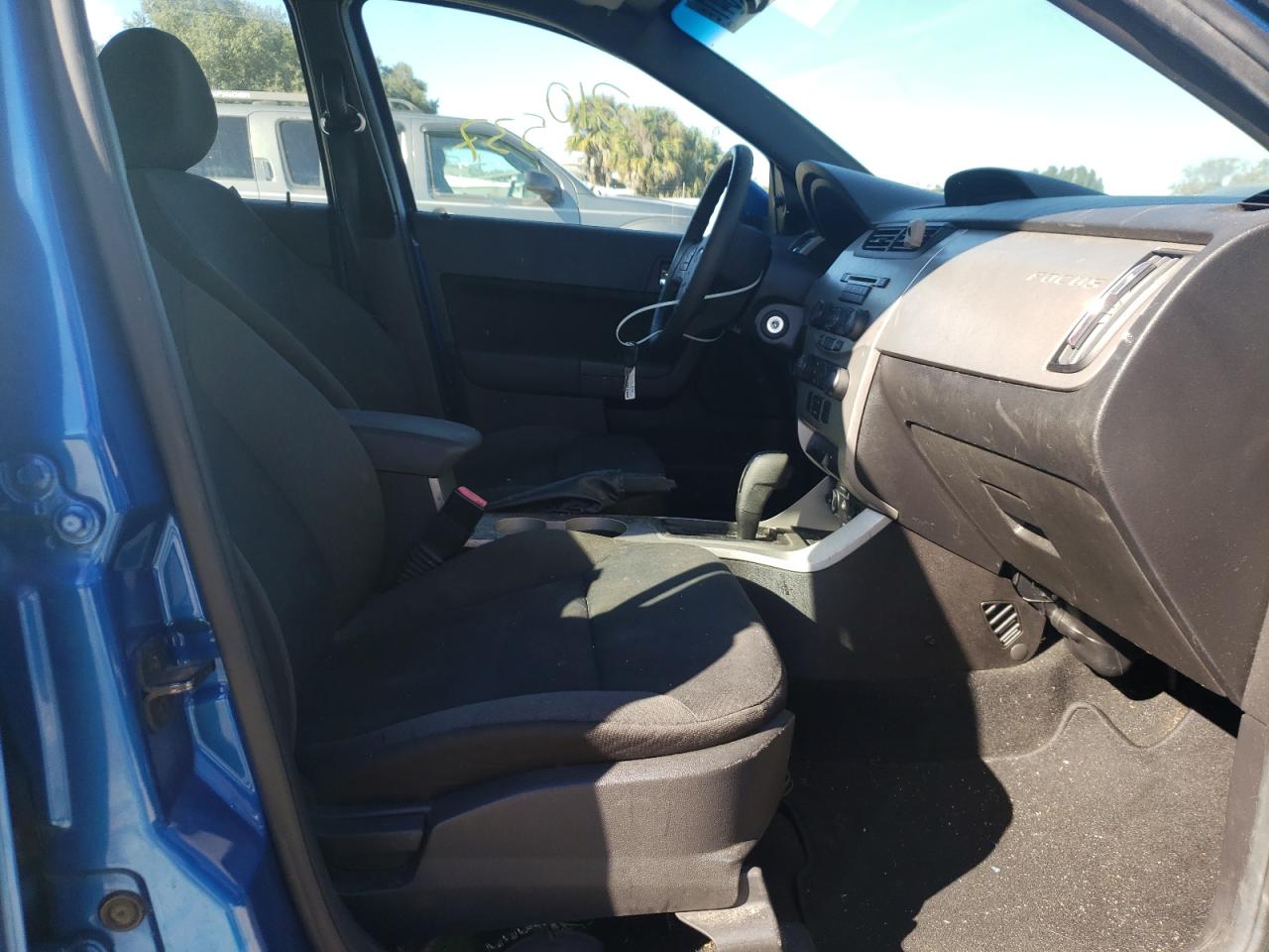 Photo 5 from auction – 2010 FORD FOCUS SES with VIN 1FAHP3GN8AW172914