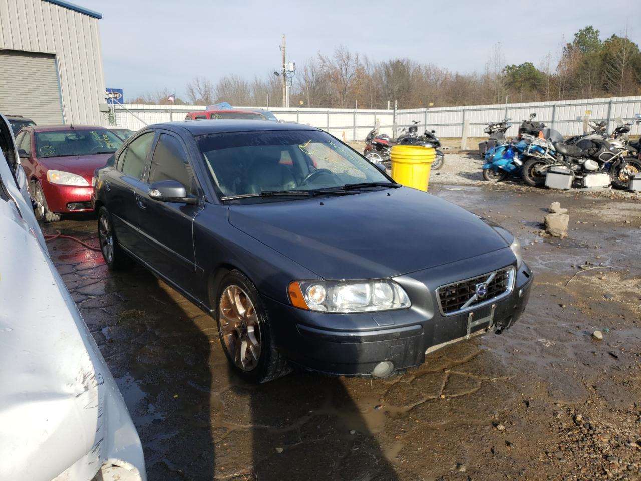 VOLVO S60 2.5T 2009 with VIN YV1RS592392738499 - Photo from auction