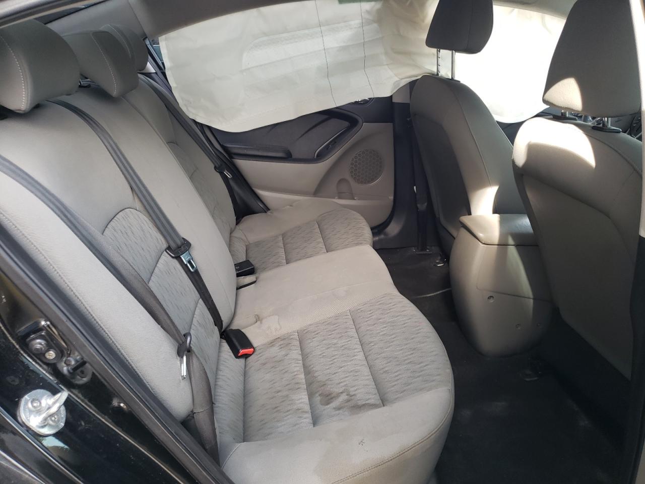 Photo 6 from auction – 2014 KIA FORTE LX with VIN KNAFK4A69E5057674