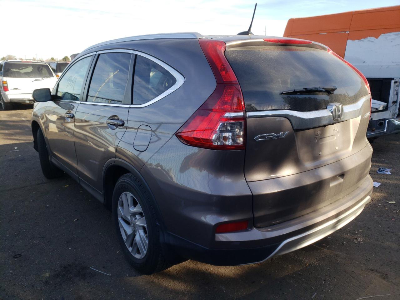 Photo 3 from auction – 2016 HONDA CR-V EXL with VIN 5J6RM4H73GL010089