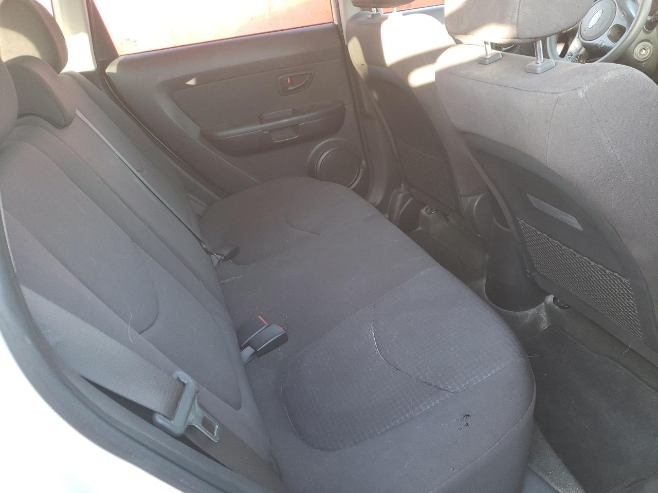 Zdjęcie 6 z aukcji – 2012 KIA SOUL z VIN KNDJT2A51C7420413