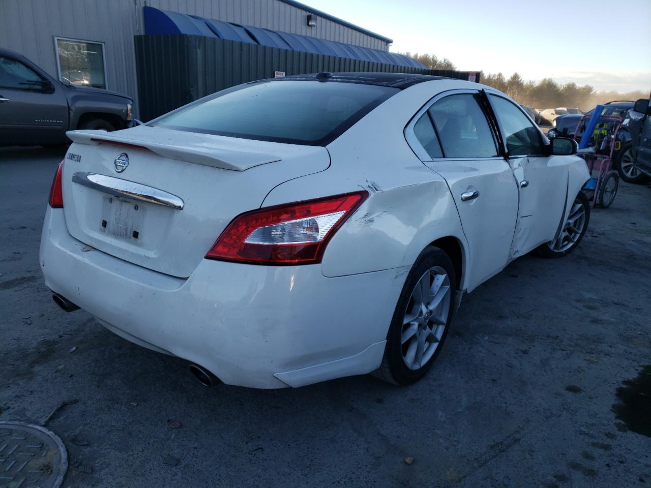 Photo 4 from auction – 2011 NISSAN MAXIMA S with VIN 1N4AA5AP6BC850135