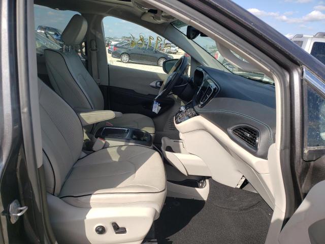 Photo 5 from auction – 2018 CHRYSLER PACIFICA H with VIN 2C4RC1N72JR289755