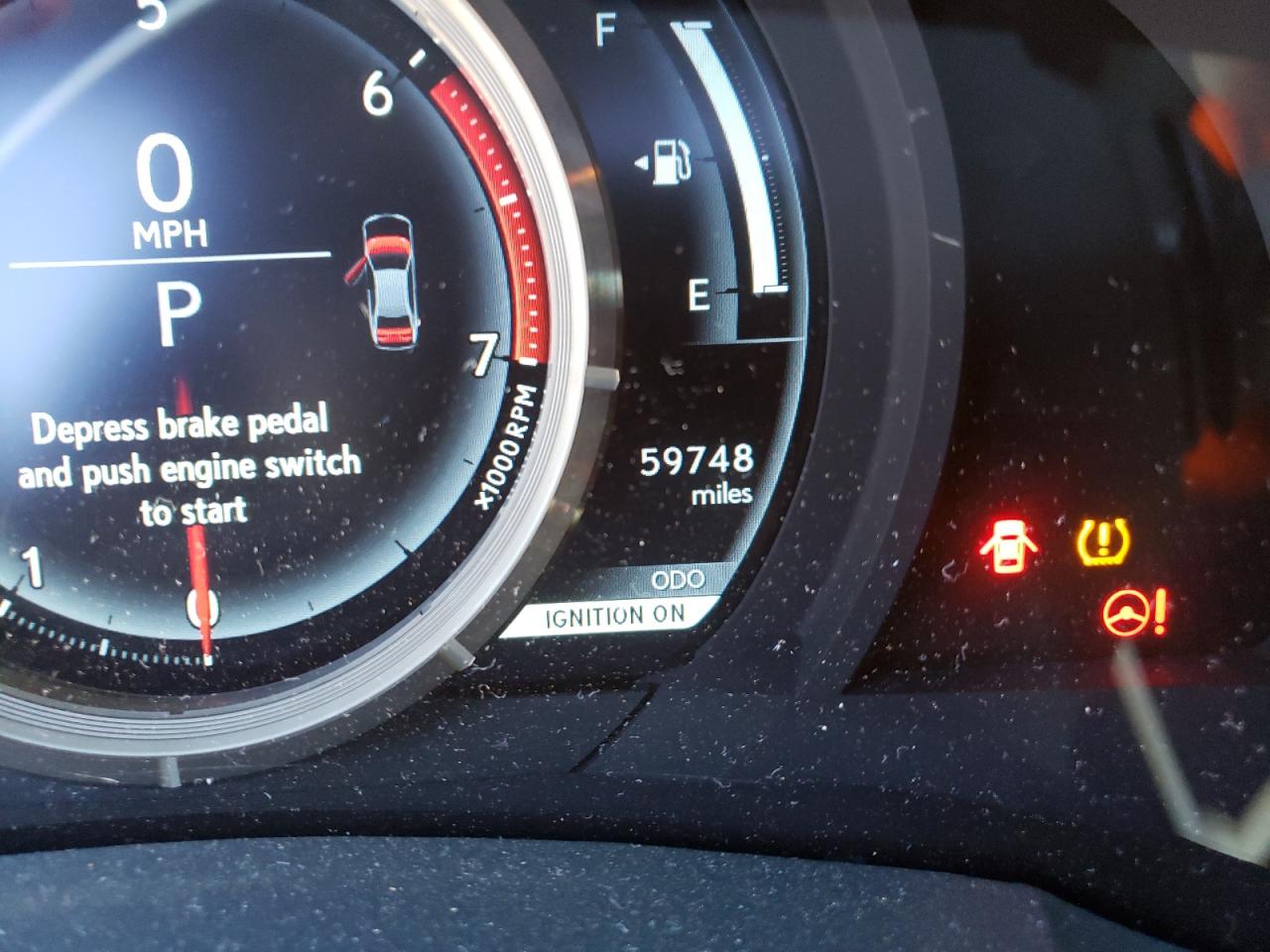 Photo 8 from auction – 2016 LEXUS IS 200T with VIN JTHBA1D25G5005438