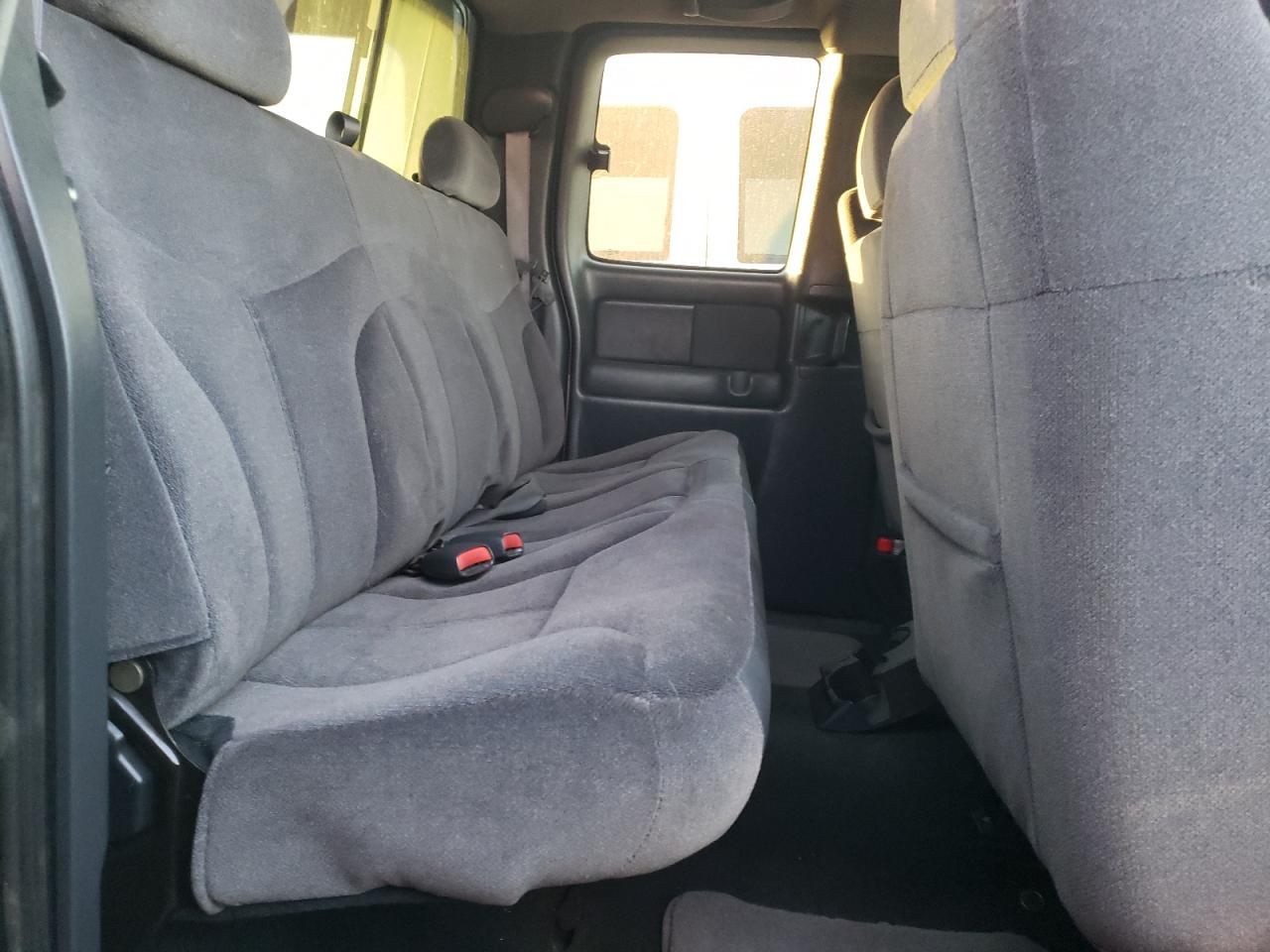 Photo 6 from auction – 2002 GMC SIERRA K25 with VIN 1GTHK29U22Z168946