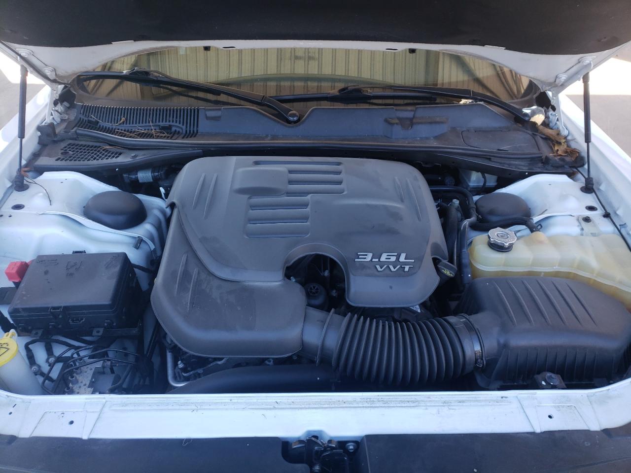 Photo 7 from auction – 2016 DODGE CHALLENGER with VIN 2C3CDZAG0GH129173