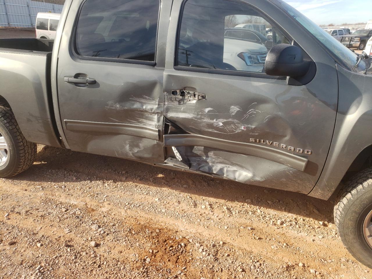 Photo 9 from auction – 2011 CHEVROLET SILVERADO with VIN 1GCPKSE30BF133039