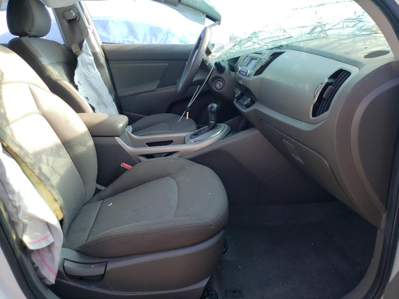 Photo 5 from auction – 2014 KIA SPORTAGE B with VIN KNDPB3ACXE7557757
