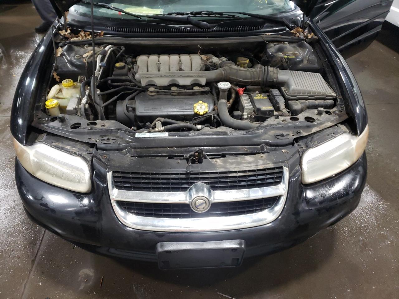Photo 7 from auction – 1997 CHRYSLER SEBRING JX with VIN 3C3EL45H0VT569884