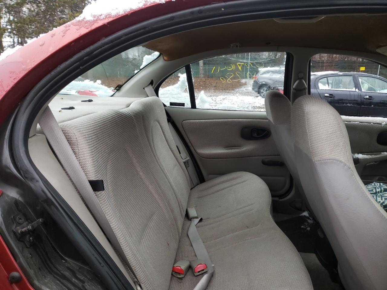 Zdjęcie 6 z aukcji – 2000 SATURN SL z VIN 1G8ZF5288YZ100354