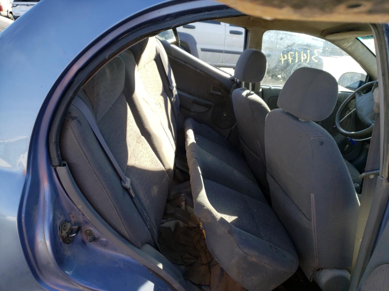 Photo 6 from auction – 2004 KIA RIO with VIN KNADC125646300021