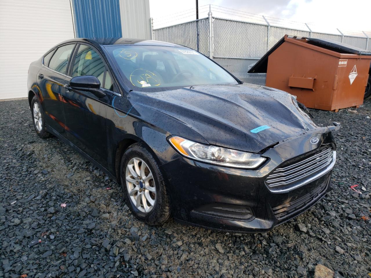FORD FUSION S 2015 with VIN 1FA6P0G74F5124802 - Photo from auction