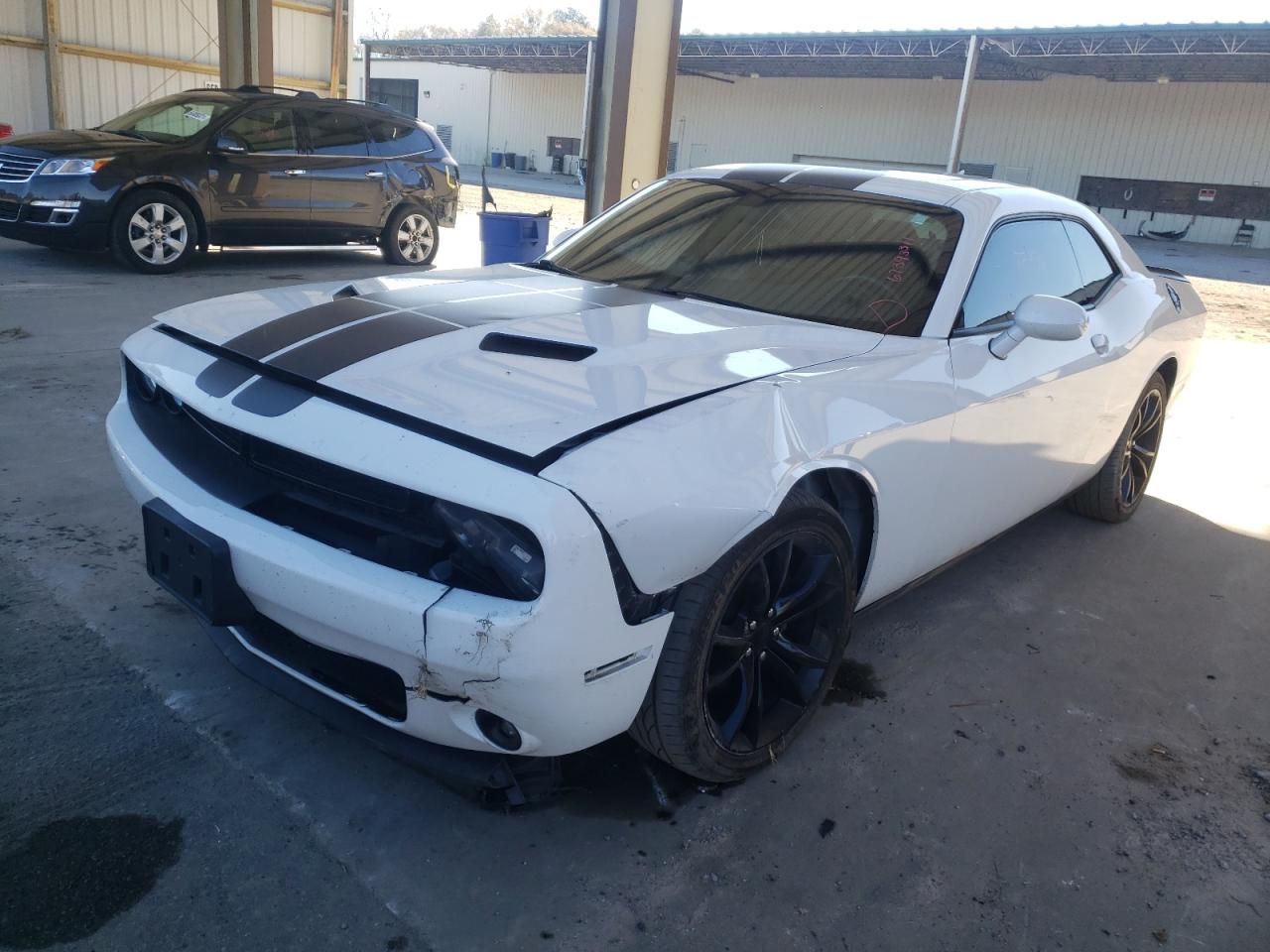 Photo 2 from auction – 2016 DODGE CHALLENGER with VIN 2C3CDZAG0GH129173