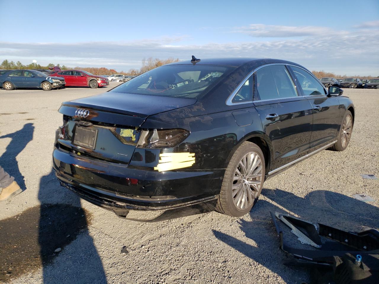 Photo 4 from auction – 2020 AUDI A8 L E with VIN WAU8HAF84LN008945