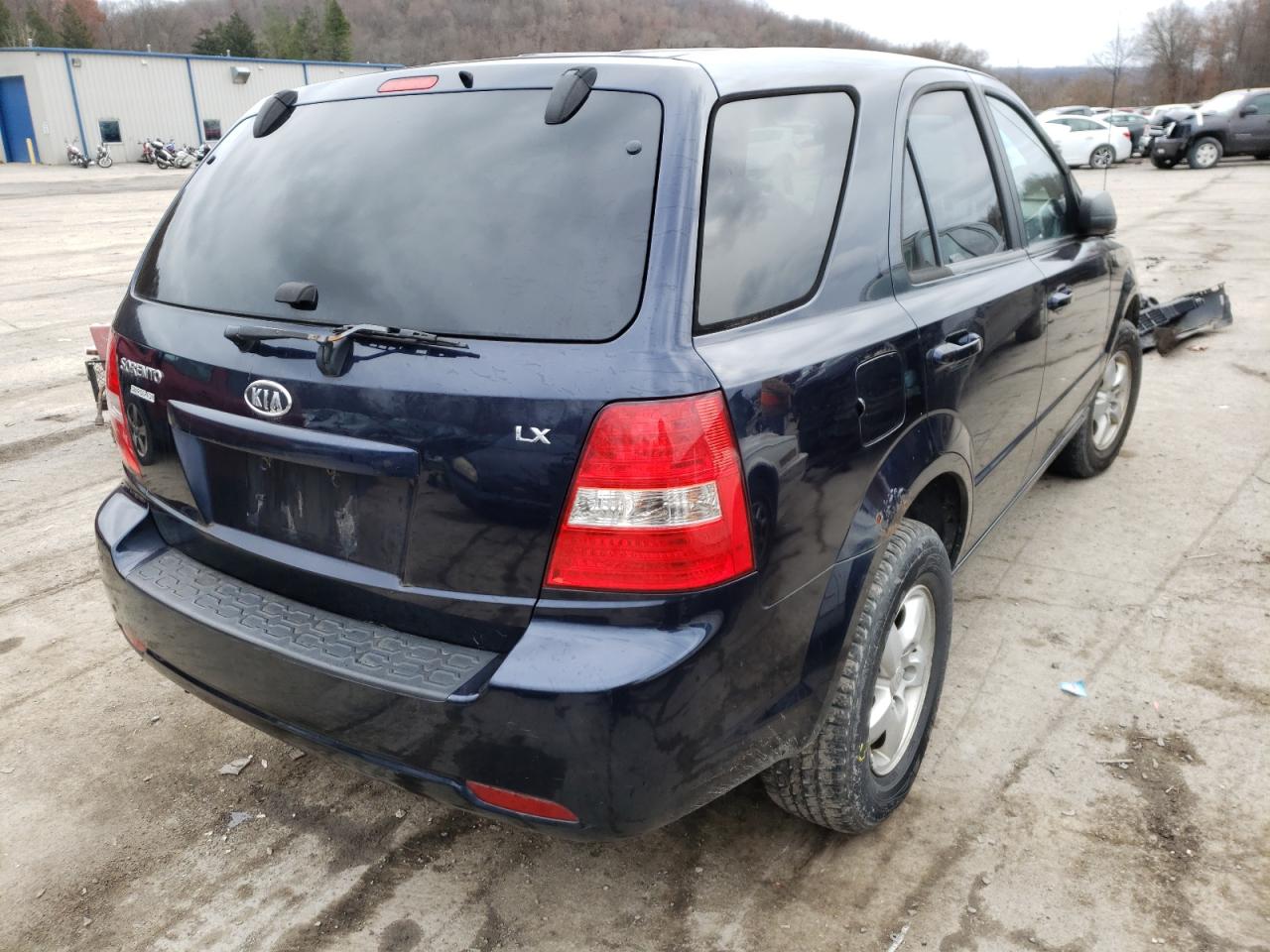 Photo 4 from auction – 2009 KIA SORENTO LX with VIN KNDJD735295889148