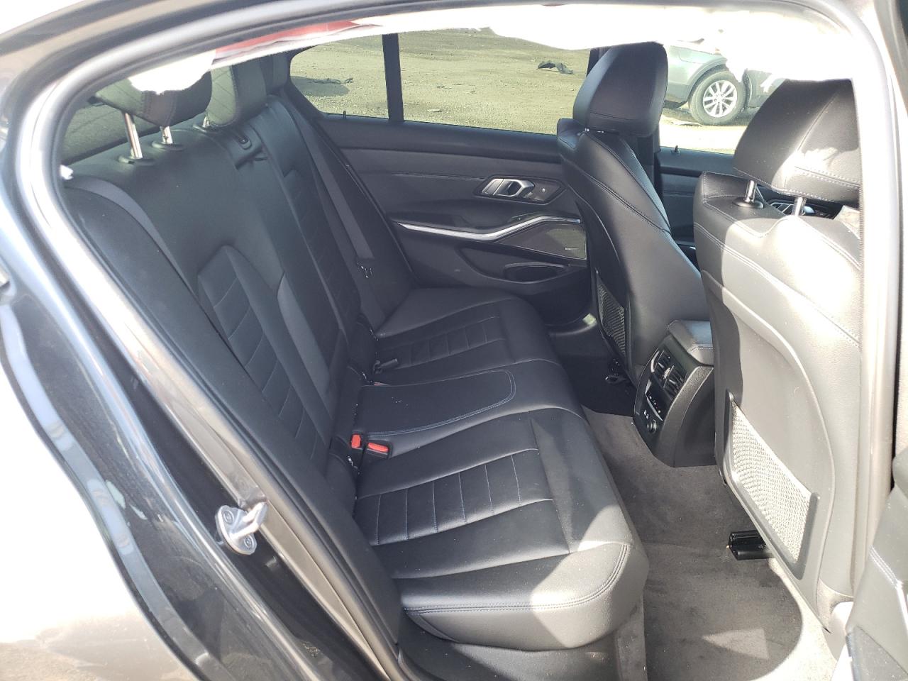 Photo 6 from auction – 2020 BMW M340I with VIN WBA5U7C0XLA234351