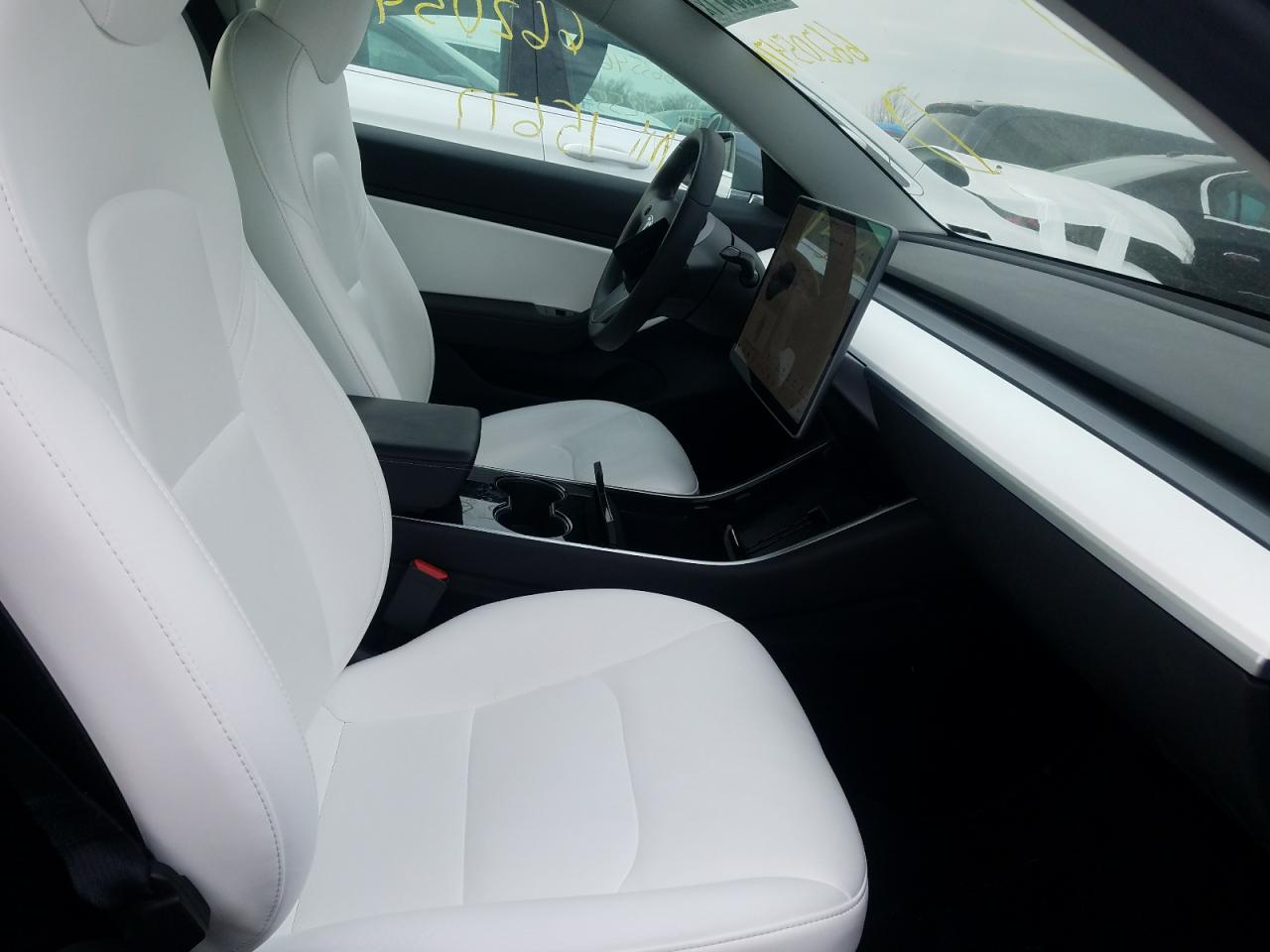 Photo 5 from auction – 2019 TESLA MODEL 3 with VIN 5YJ3E1EB8KF390817