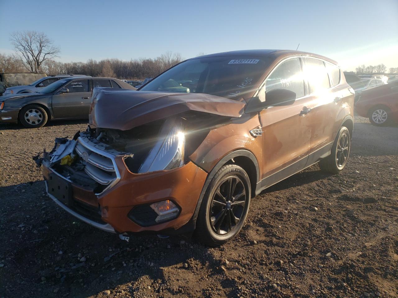Photo 2 from auction – 2017 FORD ESCAPE SE with VIN 1FMCU0GD8HUA40885