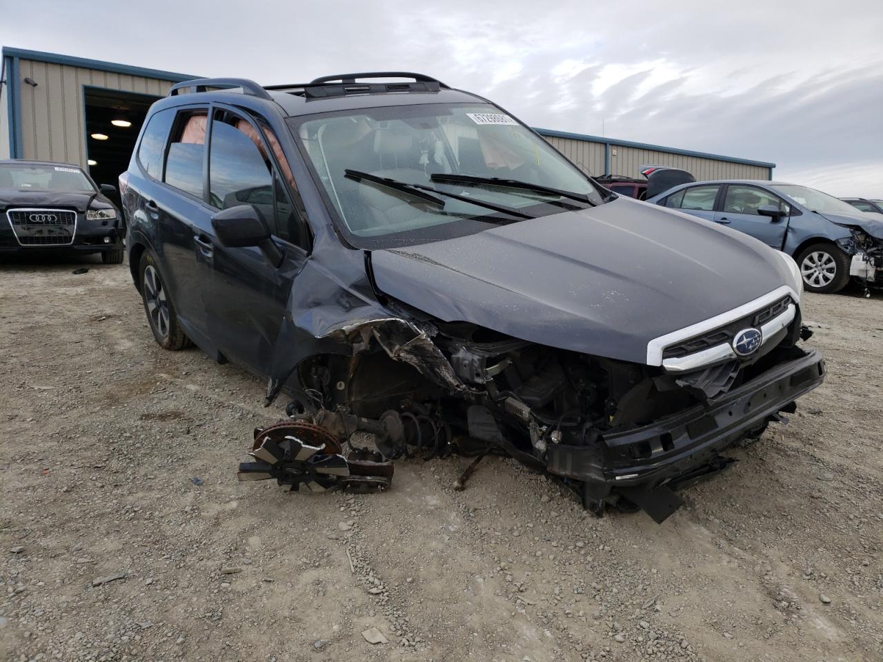 SUBARU FORESTER 2 2018 with VIN JF2SJAGC1JH594811 - Photo from auction