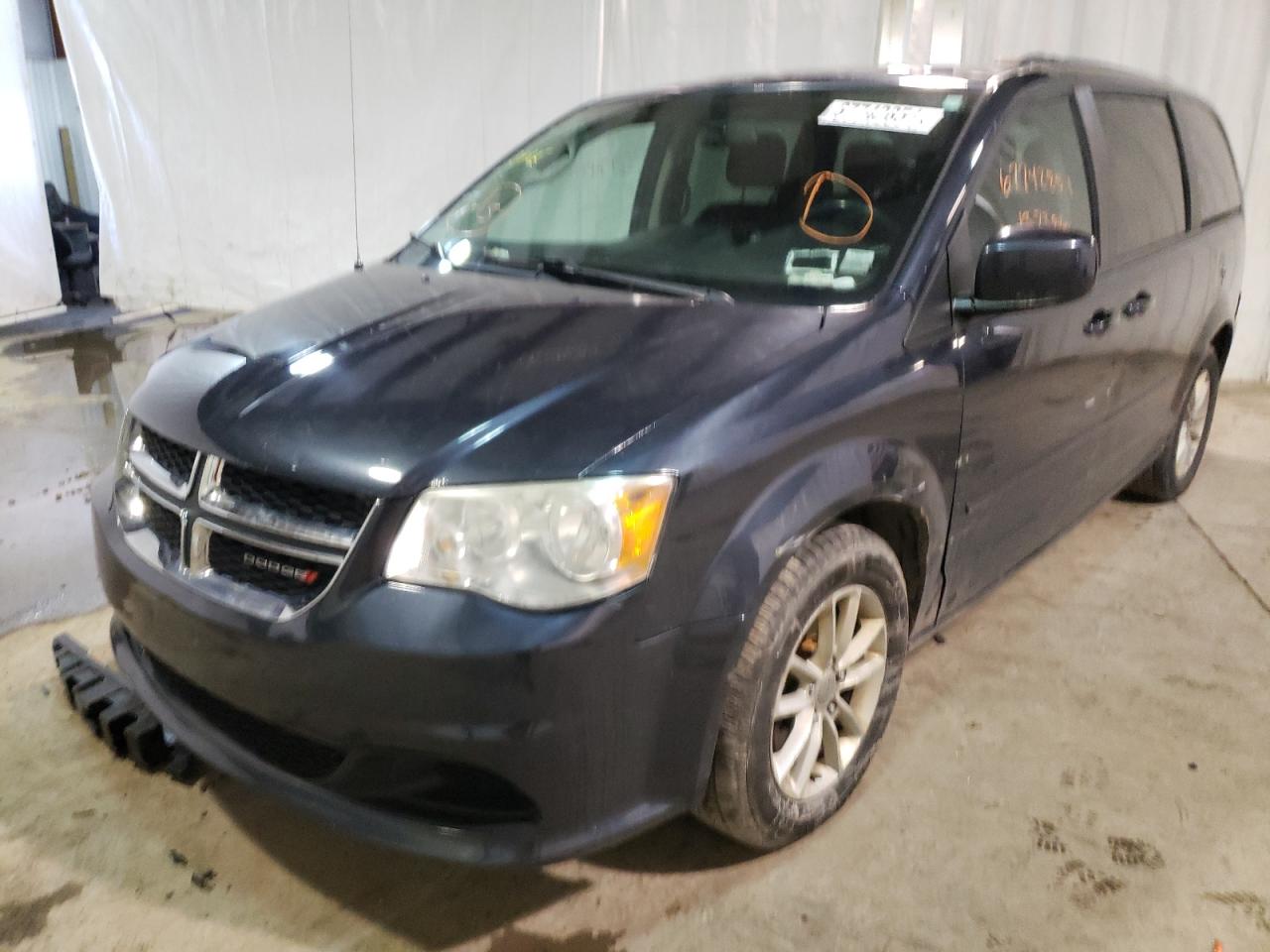 Photo 2 from auction – 2014 DODGE GRAND CARA with VIN 2C4RDGCG3ER352368