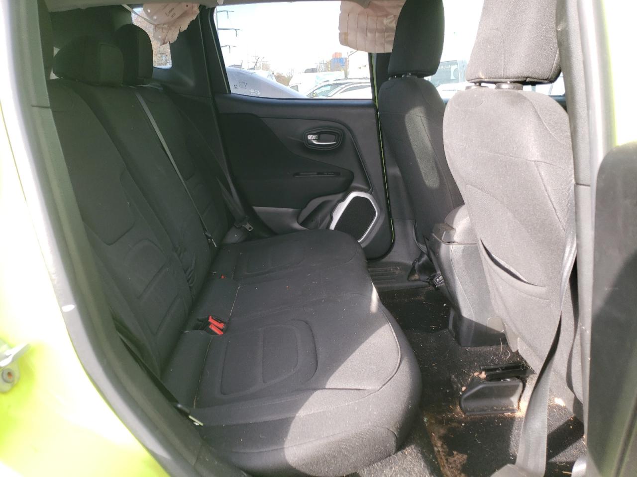 Photo 6 from auction – 2018 JEEP RENEGADE L with VIN ZACCJBBB0JPJ28655