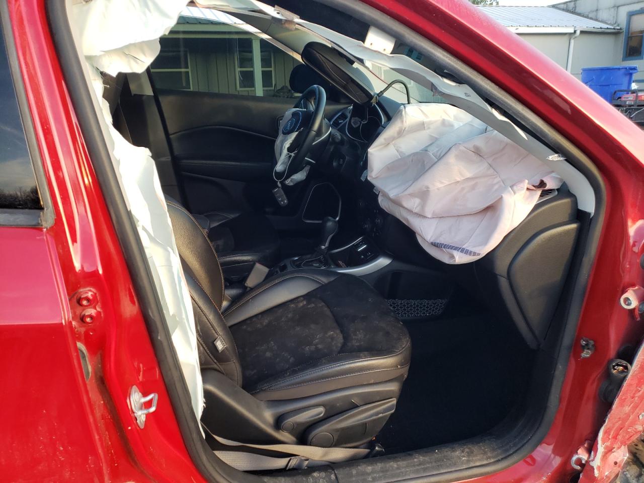 Photo 5 from auction – 2018 JEEP COMPASS LA with VIN 3C4NJCBB8JT227623