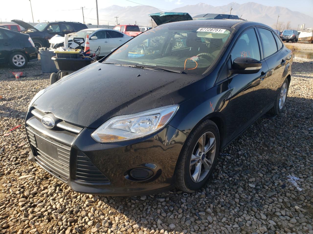 Photo 2 from auction – 2014 FORD FOCUS SE with VIN 1FADP3F27EL461781