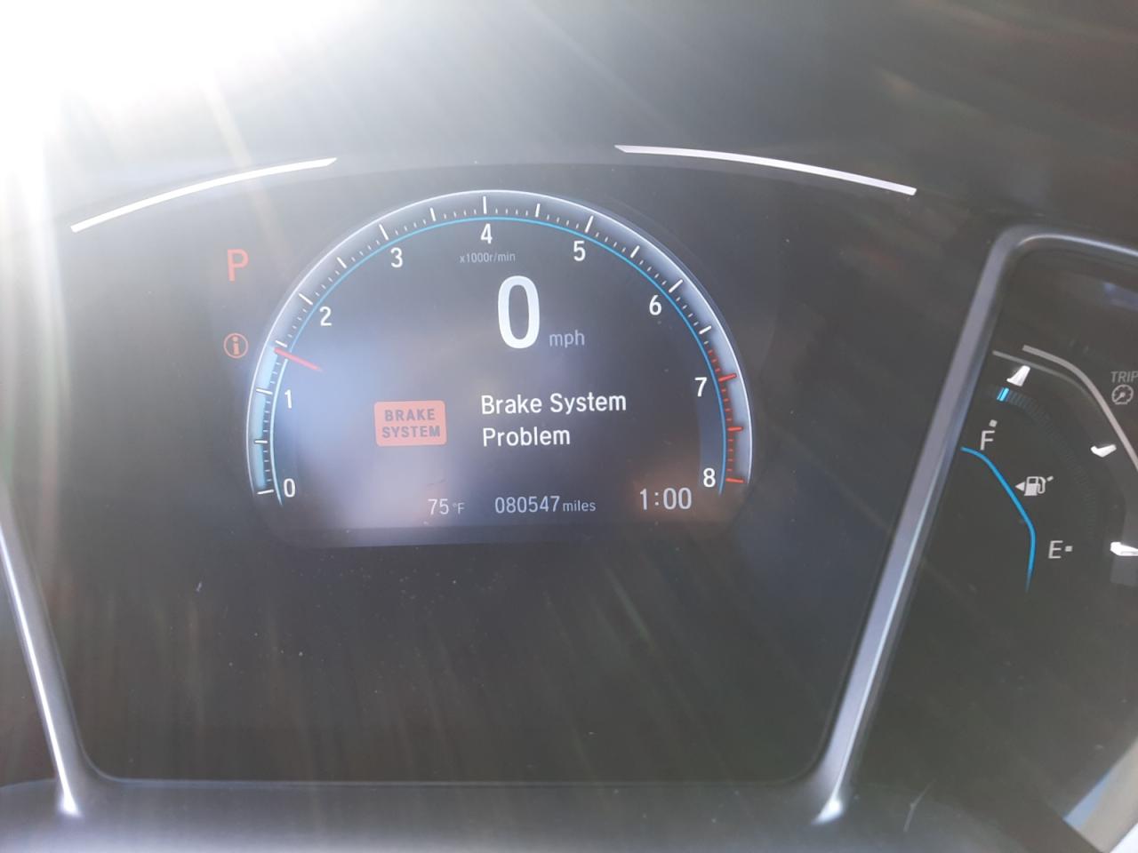 Photo 8 from auction – 2017 HONDA CIVIC EX with VIN 2HGFC2F74HH557066