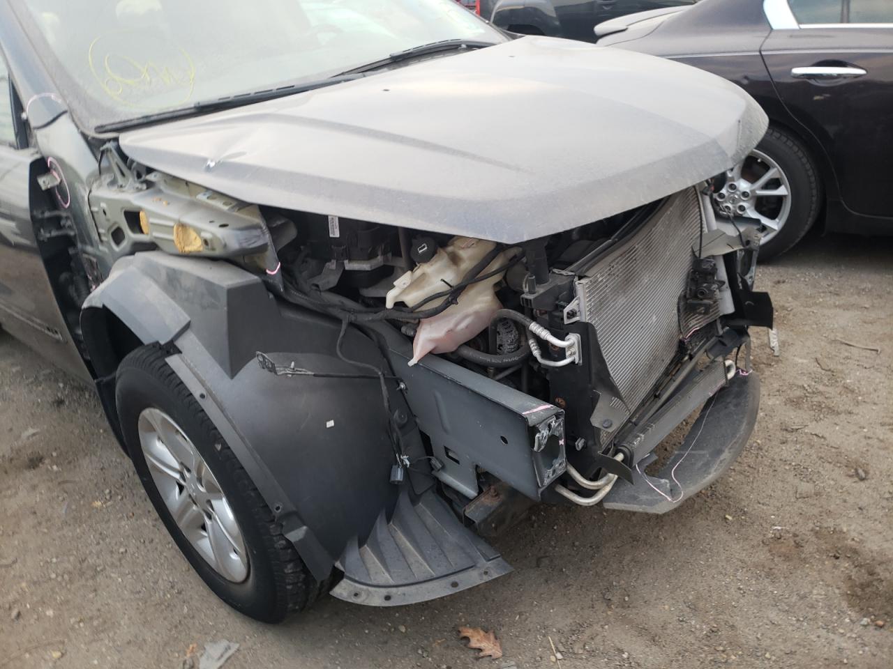 Photo 9 from auction – 2016 CHEVROLET TRAVERSE L with VIN 1GNKRFED7GJ104963