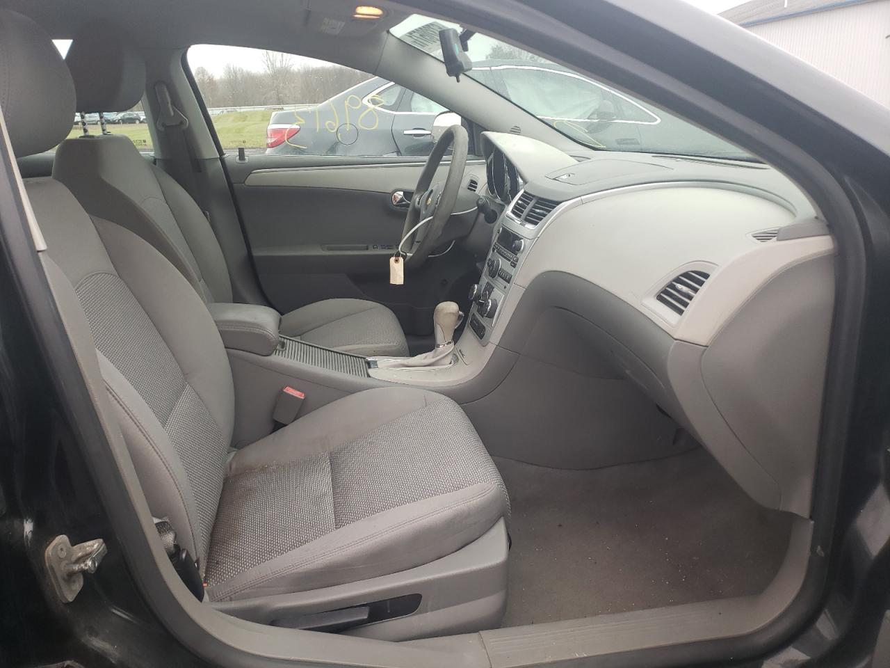 Photo 5 from auction – 2012 CHEVROLET MALIBU LS with VIN 1G1ZB5E02CF188974