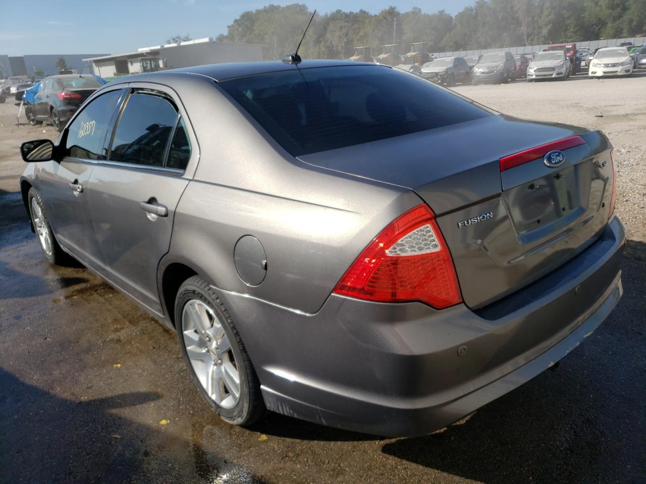 Photo 3 from auction – 2011 FORD FUSION SE with VIN 3FAHP0HA3BR187450