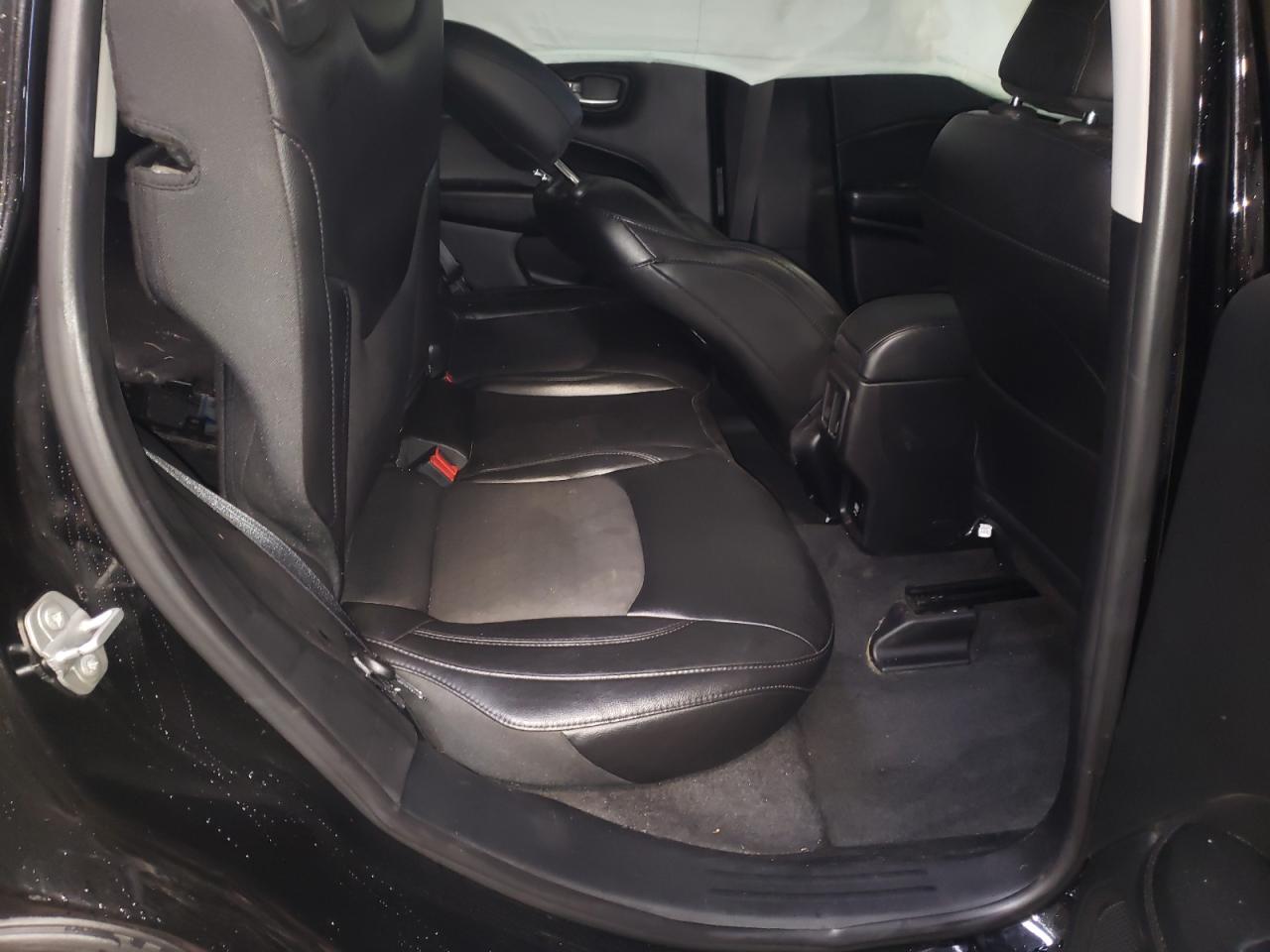 Photo 6 from auction – 2018 JEEP COMPASS LA with VIN 3C4NJCBB6JT407313