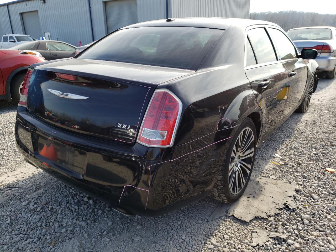 Photo 4 from auction – 2013 CHRYSLER 300 S with VIN 2C3CCABG3DH641105