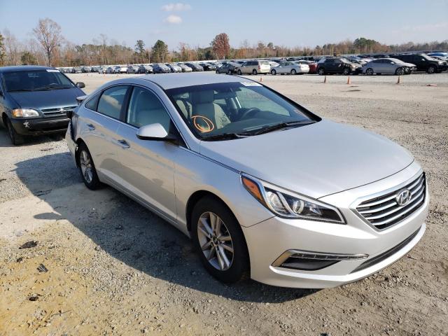 HYUNDAI SONATA SE 2015 with VIN 5NPE24AF3FH081128 - Photo from auction
