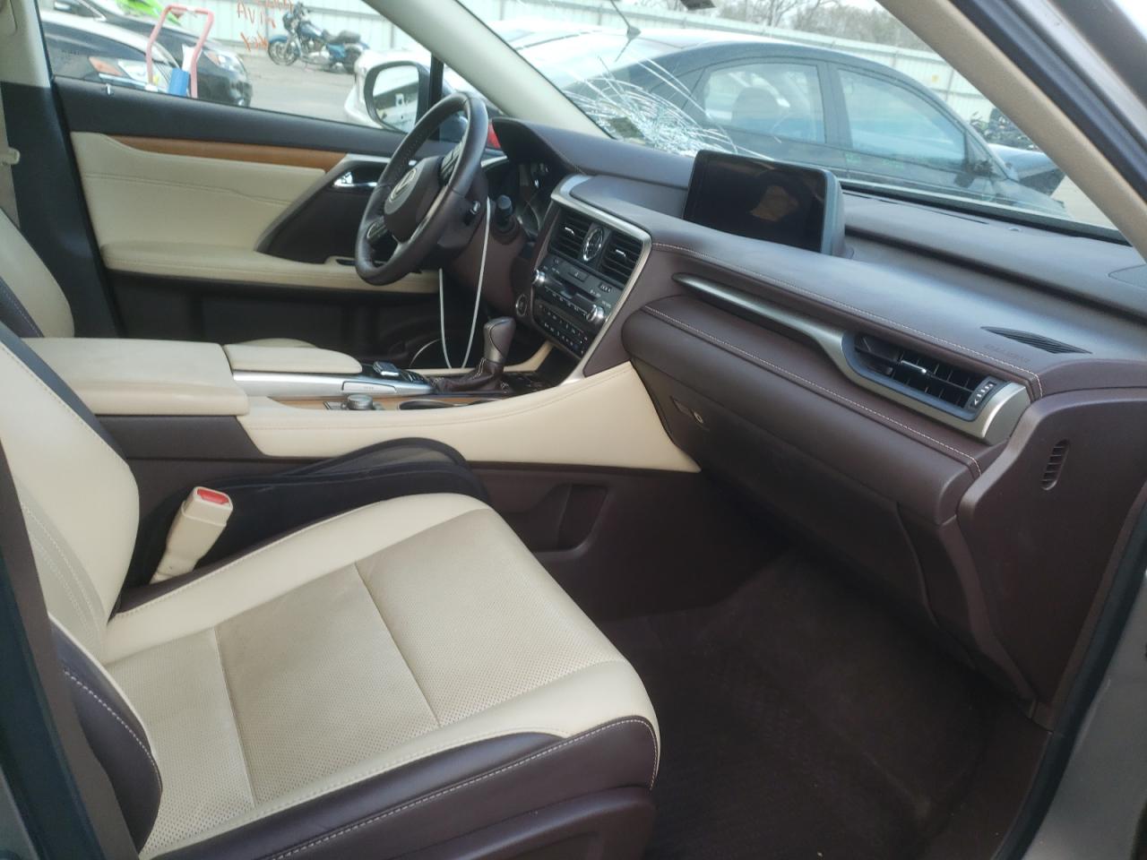Photo 5 from auction – 2017 LEXUS RX 350 BAS with VIN 2T2BZMCA6HC095137