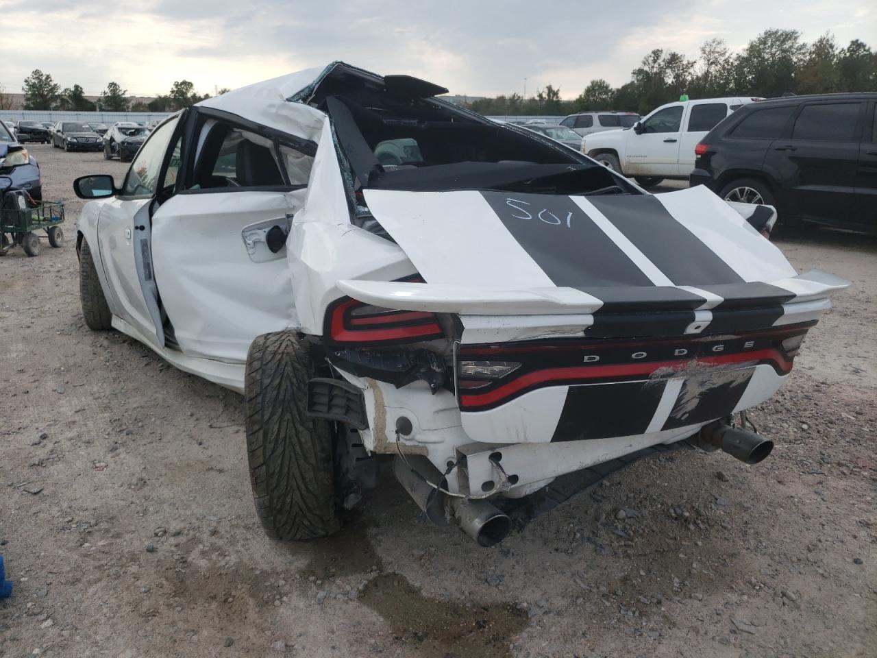 Photo 3 from auction – 2017 DODGE CHARGER SR with VIN 2C3CDXL97HH527999
