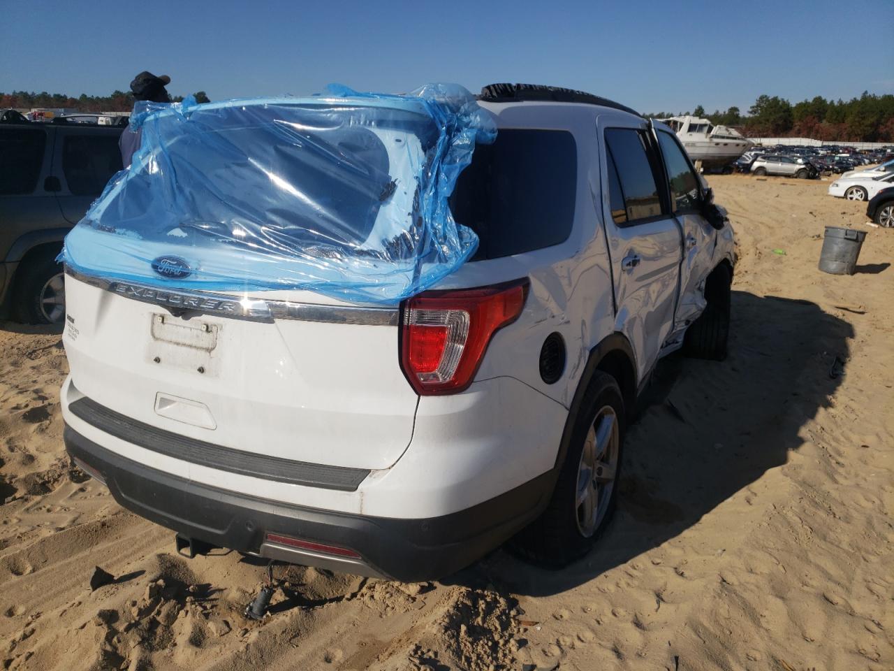 Photo 4 from auction – 2019 FORD EXPLORER X with VIN 1FM5K7D84KGA94835