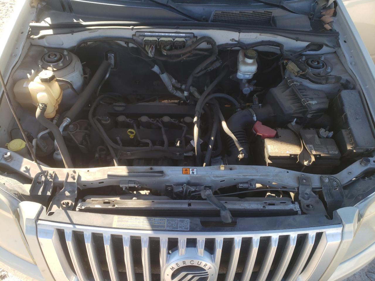 Photo 7 from auction – 2010 MERCURY MARINER with VIN 4M2CN8B75AKJ23784