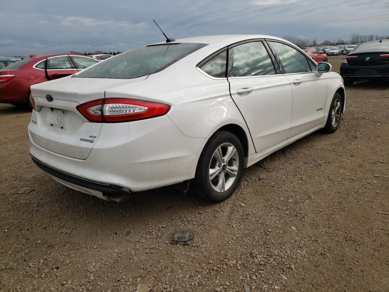 Photo 4 from auction – 2014 FORD FUSION SE with VIN 3FA6P0LU2ER253080