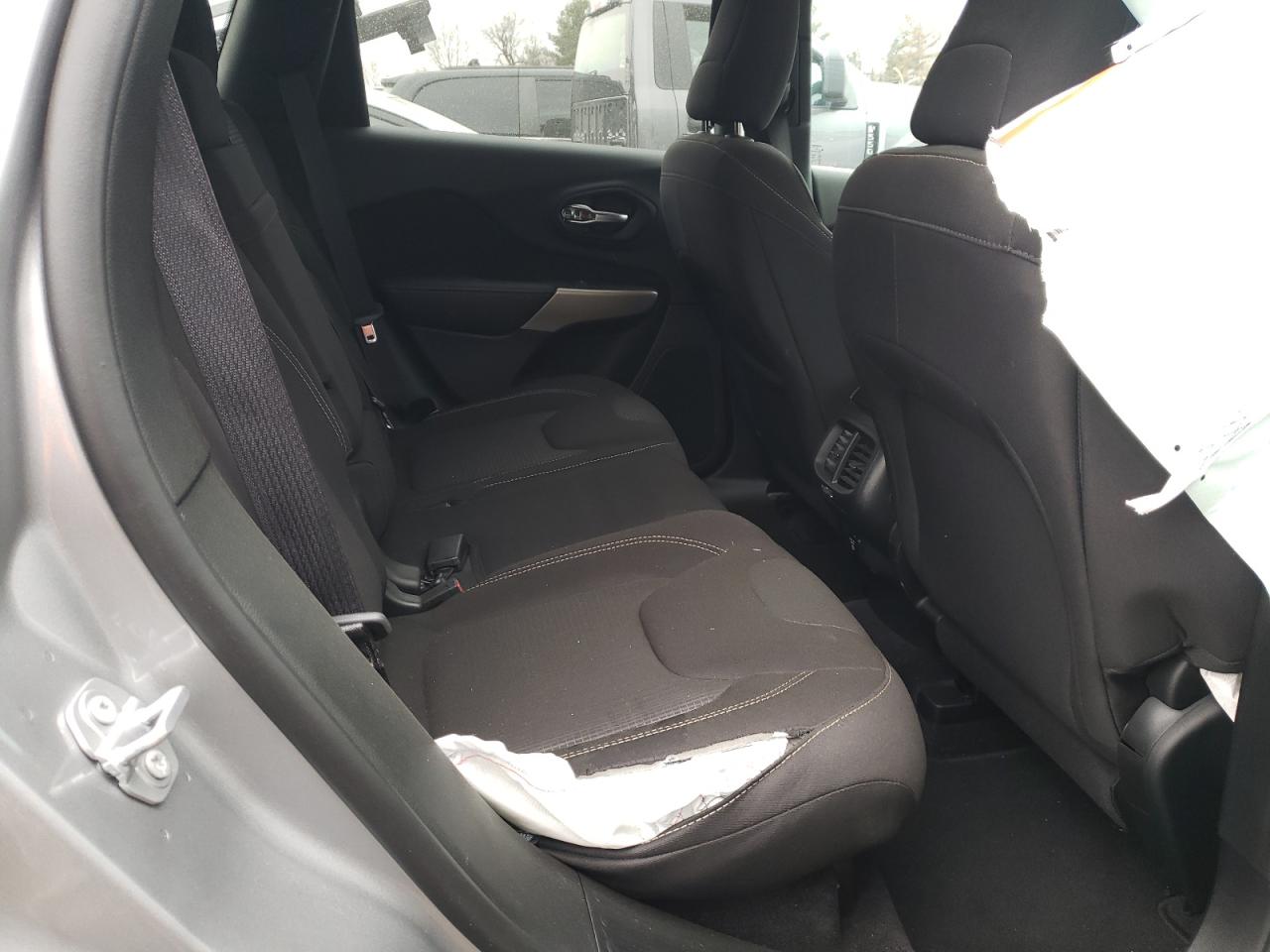 Photo 6 from auction – 2017 JEEP CHEROKEE L with VIN 1C4PJMCS3HW604909