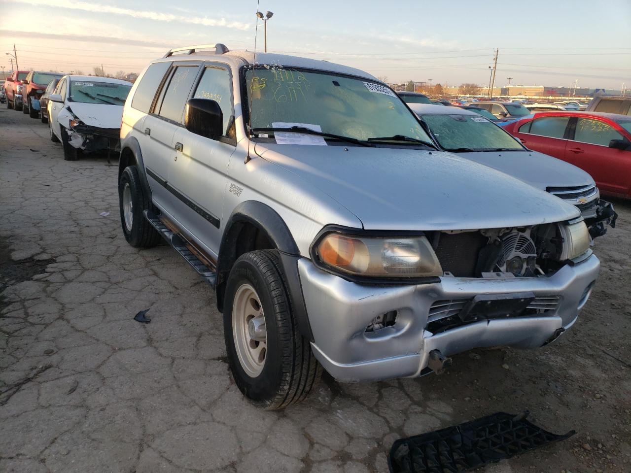 Photo 1 from auction – 2004 MITSUBISHI MONTERO SP with VIN JA4LS21R14J006111
